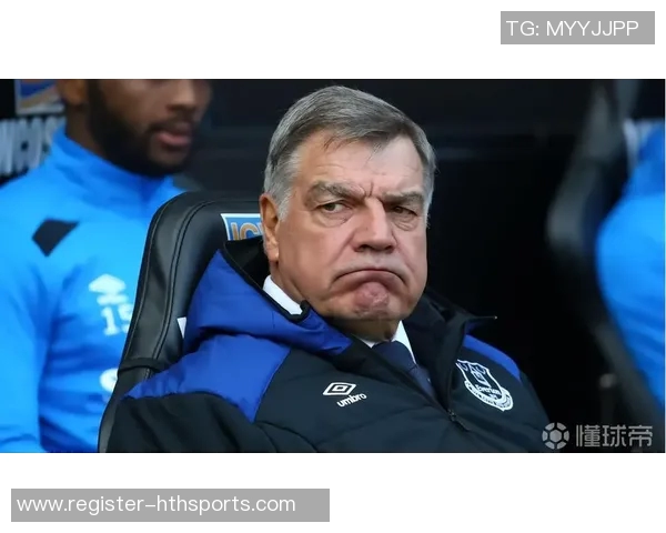 英超足球焦点下武汉足球队的战术意识与发展探讨